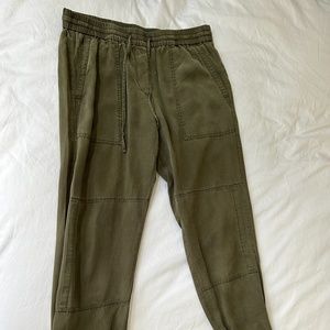 Gap Tencel Cargo Jogger